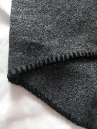 Blusa sin mangas gris talla M