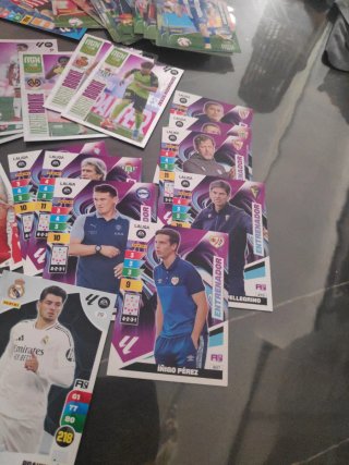 65 Cromos Panini y Topps Variados