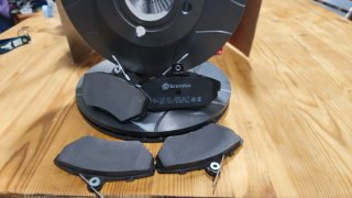 Disco y pastillas Brembo
