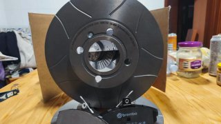 Disco y pastillas Brembo
