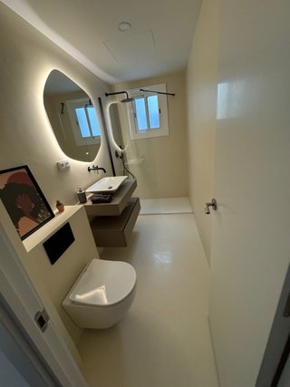Baño 100% impermeable de microcemento