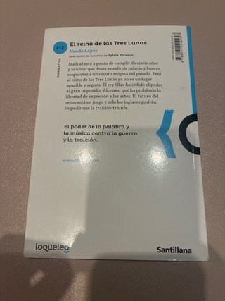 El reino de las tres lunas
