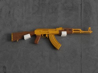 Réplica decorativa AK-47 dorada tamaño real