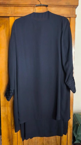 Vestido azul con chaqueta