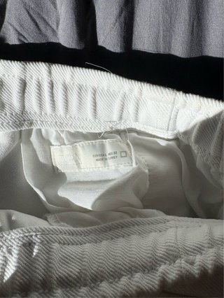 Pantalón blanco Zara hombre