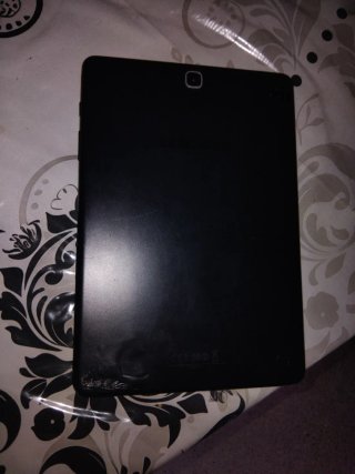 Samsung Galaxy Tab A SM-T550 Negra