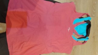 Conjunto deportivo top y pantalón NAFFTA