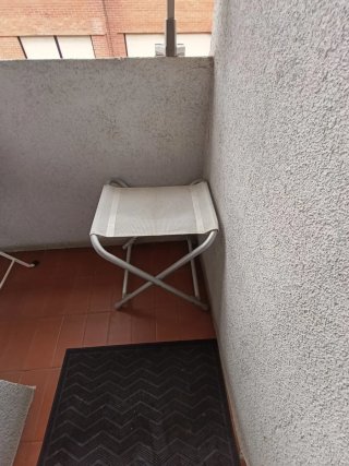 Mesa asiento plegable camping metal y plástico
