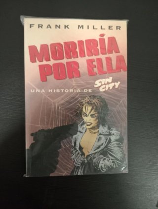 Pack cómics: Watchmen completo y Sin City