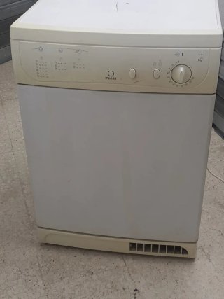 Secadora Indesit 6 kg