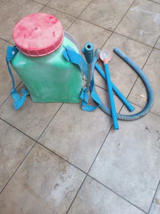 Bomba fumigadora La Flor