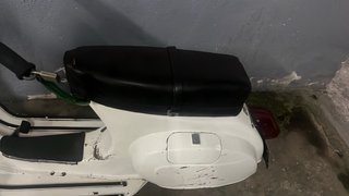 Vendo Vespa Primavera PK125 b-fn 1983 Blanca