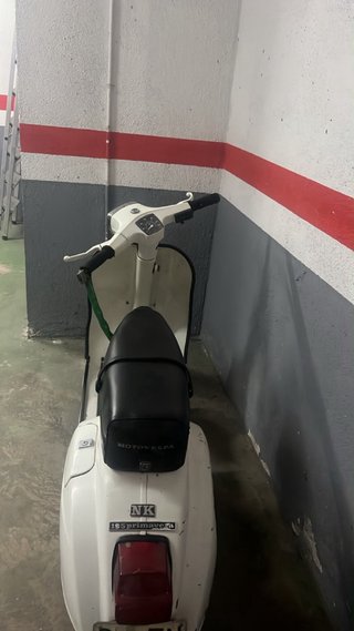 Vendo Vespa Primavera PK125 b-fn 1983 Blanca