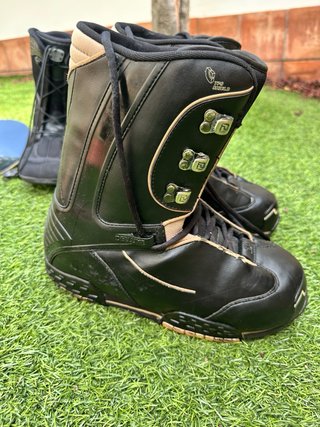 Tabla Snow + Fijaciones + Botas + Bolsa Dakine
