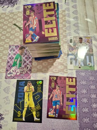 Lote 100 cromos Megacracks 26/27