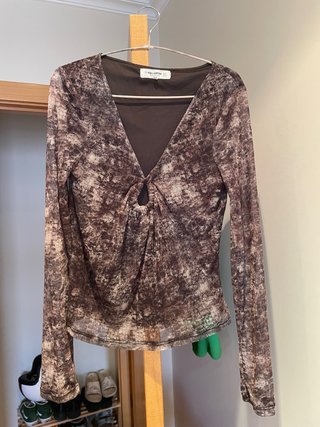Top Pull&Bear manga de rejilla larga estampado