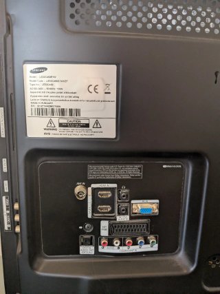 TV Samsung 32" HD (LE32C450) + Mando a distancia