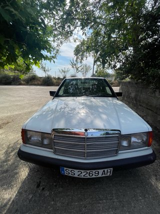 Mercedes-Benz 190 1990