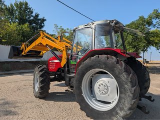 Tractor Massey Ferguson 4260