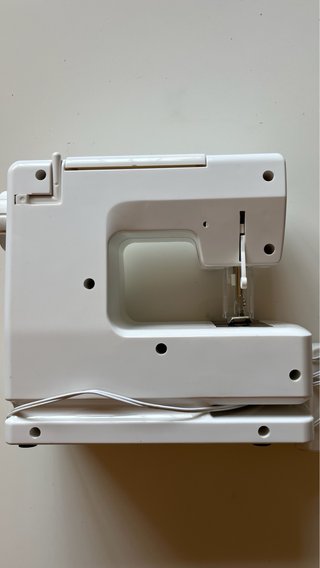 Máquina de coser pequeña