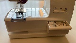 Máquina de coser pequeña