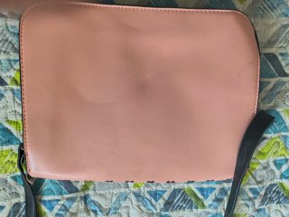 Bolso Bershka rosa corazones