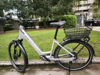 Bicicleta Eléctrica Cannondale Plata