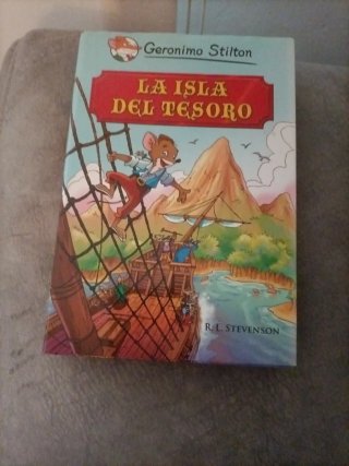 Libro de lectura de Gerónimo Stilton