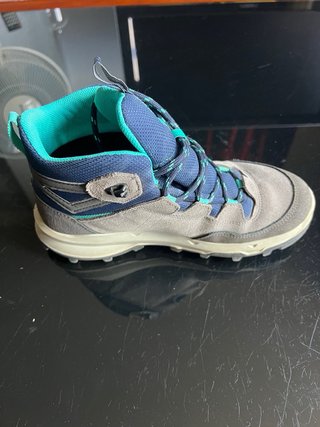 Botas senderismo Quechua Talla 38