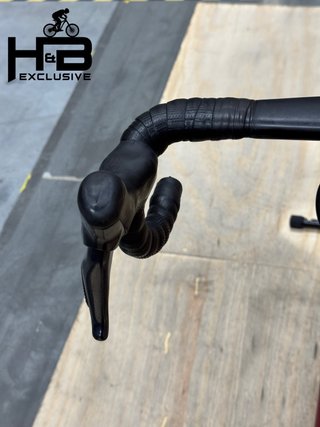 Canyon Ultimate CF SL 8 Disc Di2 Ultegra 2022
