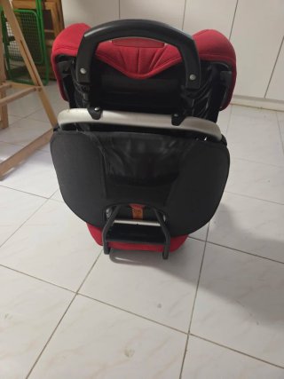 Silla coche infantil Playxtrem roja