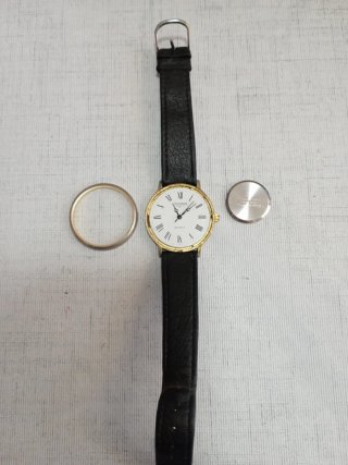 Reloj Longines Clásico Negro y Dorado