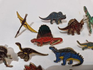 lote 15 pin figura dinosaurio esmaltado regalo pre