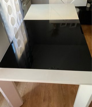 Mesa de salón cristal y madera