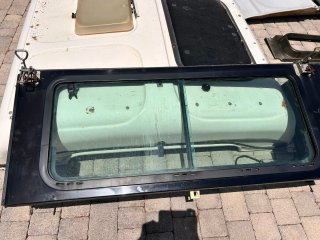 Land Rover Defender 110 Hard top roof and accessor