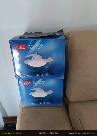Lámpara Ventilador LED.El precio es por cada unida