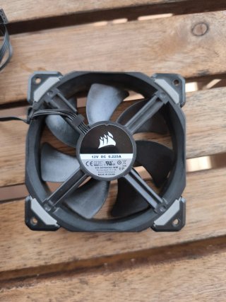 3 Ventiladores Corsair ML120 Pro PWM