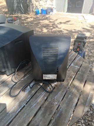 Lote 3 TVs CRT 14" Trinitron Sony