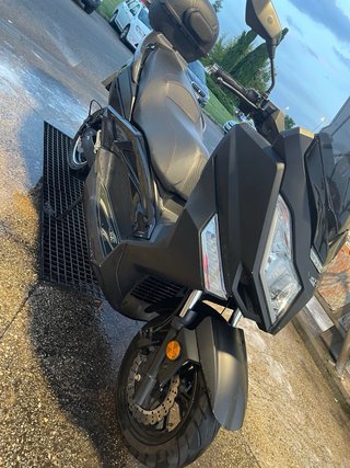Moto Eléctrica Invicta Scooter Negra Alex storm