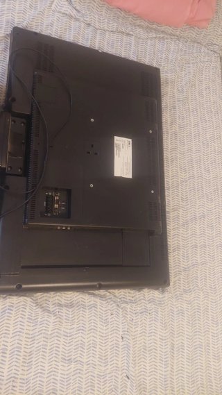 TV OKI 32 HD con Lector DVD y HDMI