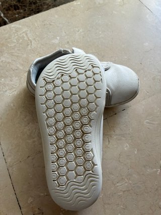 Zapatos Bebear niño blancos velcro talla 29