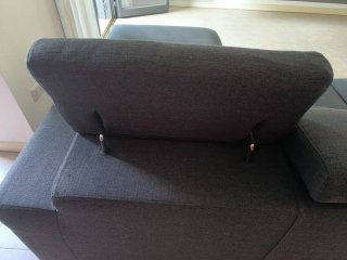 Divano angolare 4 posti + 2 pouf