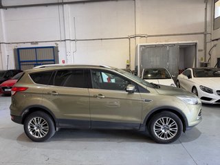 Ford Kuga 2.0 tdci 140cv AUTOMÁTICO TITANIUM