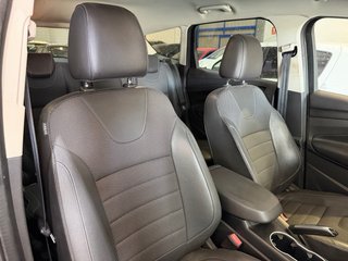 Ford Kuga 2.0 tdci 140cv AUTOMÁTICO TITANIUM