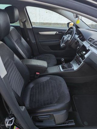 Volkswagen Passat 2011