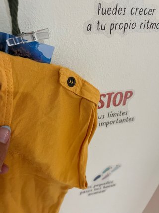 Camiseta básica chica amarilla talla S
