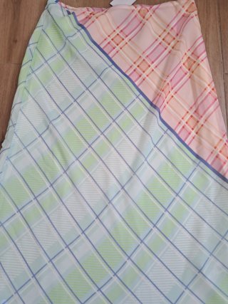 Falda midi Mango cuadros talla M