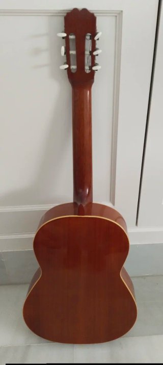 Guitarra Española Admira Menina