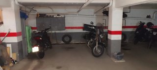 Alquilo garaje moto zona tenderina