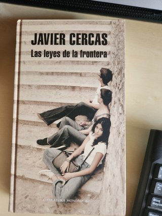 Libro Las leyes de la frontera, Javier Cercas